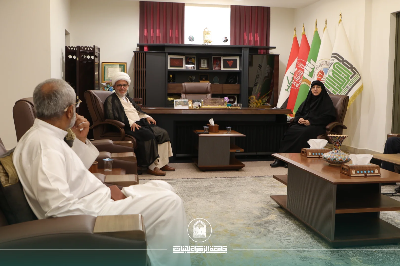 Al-Zahraa University President Receives Delegation from Madagascar to Discuss Prospects for Scientific Cooperation