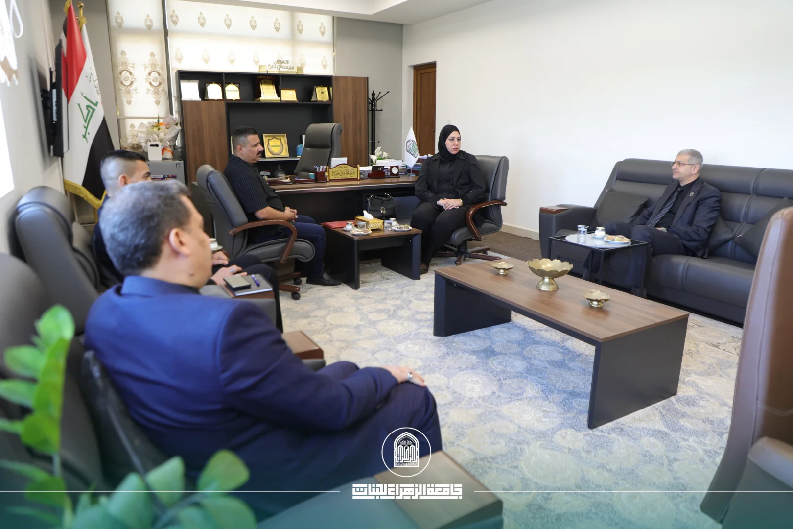 الهيكلية الإدارية تتابعها لجنة وزارية تصل الجامعة وتتفقد الإجراءات