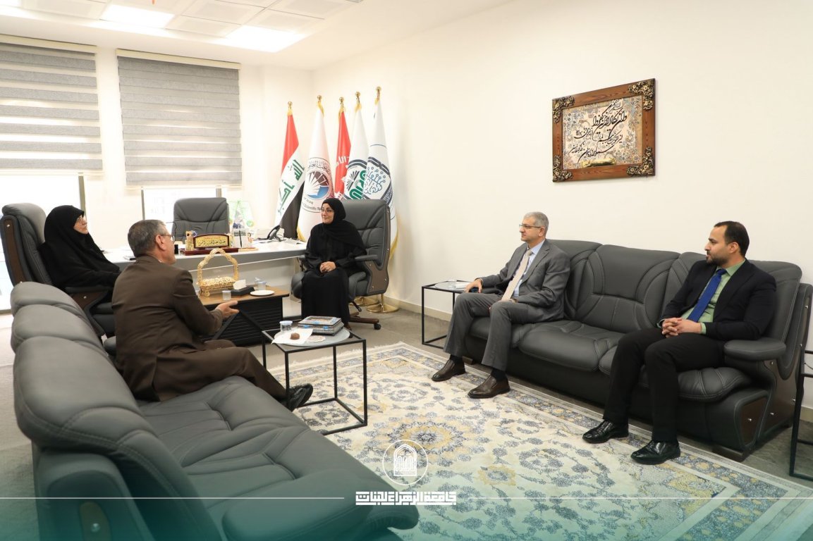 A Presidential Visit to the College of Engineering and Information Technology Discusses Evening Studies and Academic Performance Development
