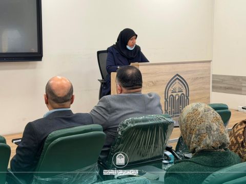 An expanded meeting is being held by the Dean of the College of Pharmacy with the teaching and administrative staff to discuss the most important requirements.