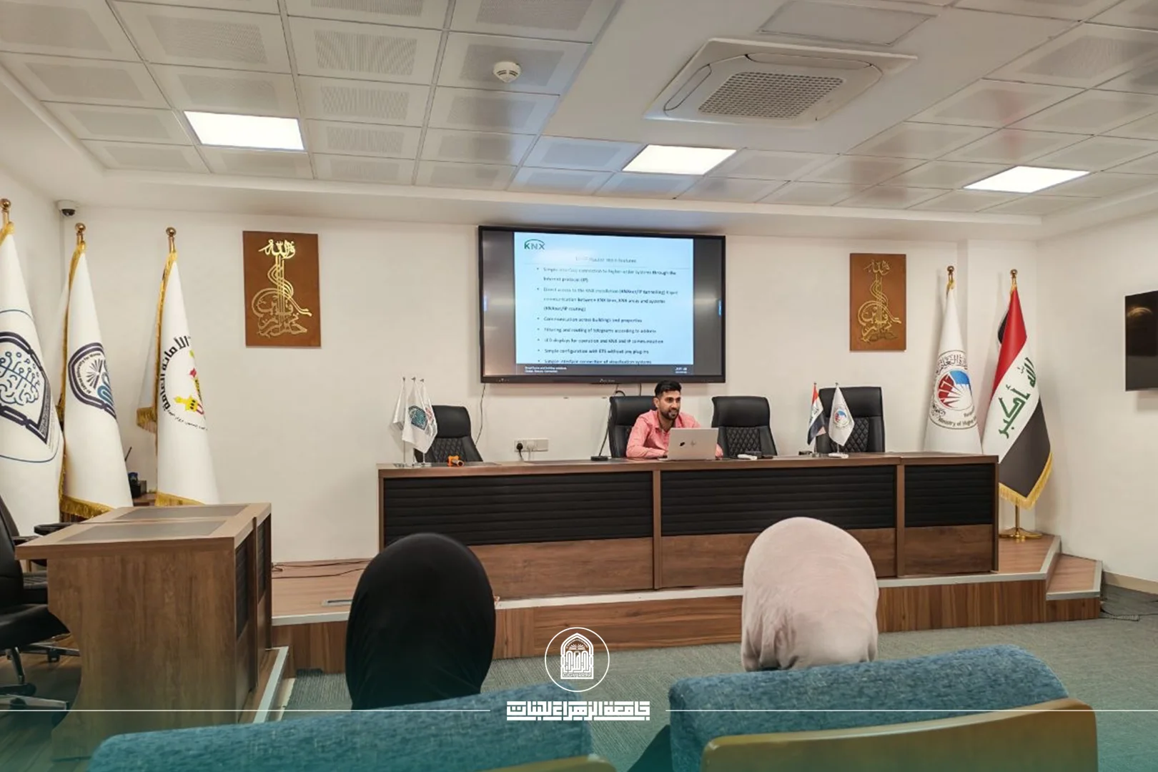 كلية الهندسة  تواصل تدريب طالباتها على تقنيات المباني الذكية KNX