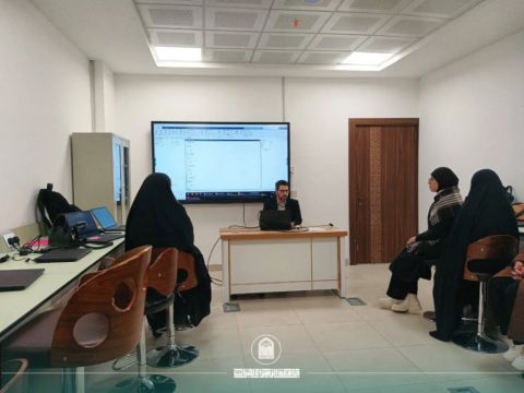 برمجة وابتكار... قسم هندسة الاتصالات والحوسبة المتنقلة يفتتح دورة MATLAB لتعزيز مهارات طالباته