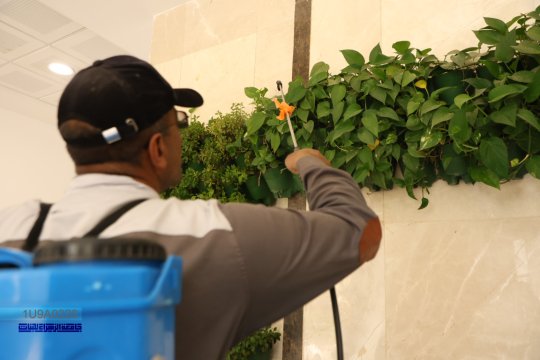 Towards a more sustainable university environment.