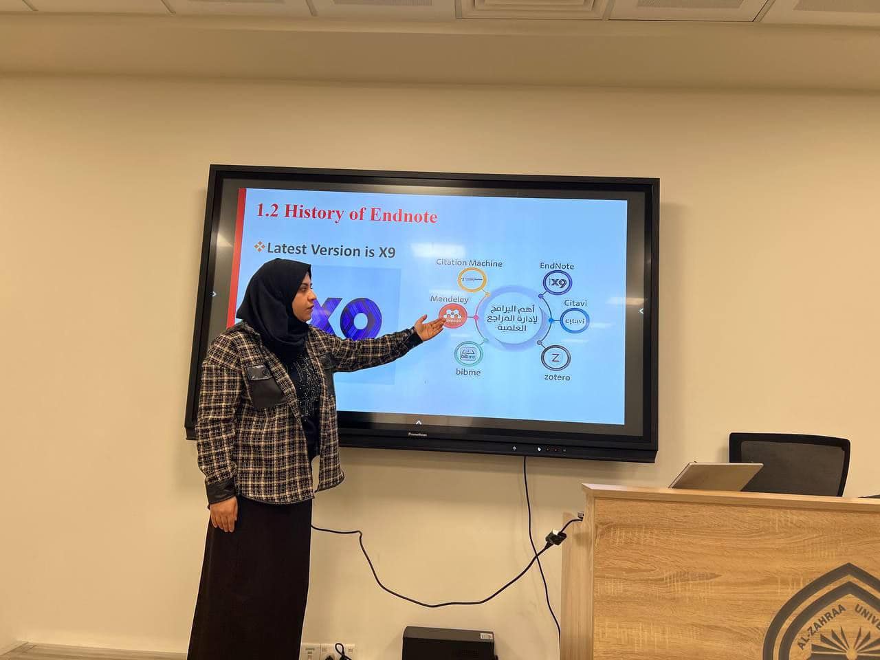 On the commencement of the new academic year and the demand of fourth-stage students to write graduation research, the College of Health and Medical Technologies held an educational course.