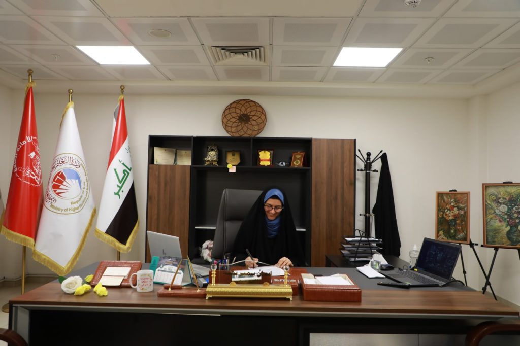 كلية التربية بجامعة الزهراء (عليها السلام) للبنات على أعتاب ان تكون الكلية الذكية
