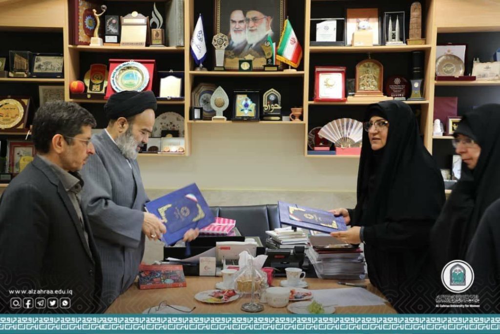 Prof. Dr. Zainab Al-Mulla Al-Sultani, President of Al-Zahra University (peace be upon her) for women visits The University of Religions and Denominations in the holy city of Qom (Iran)