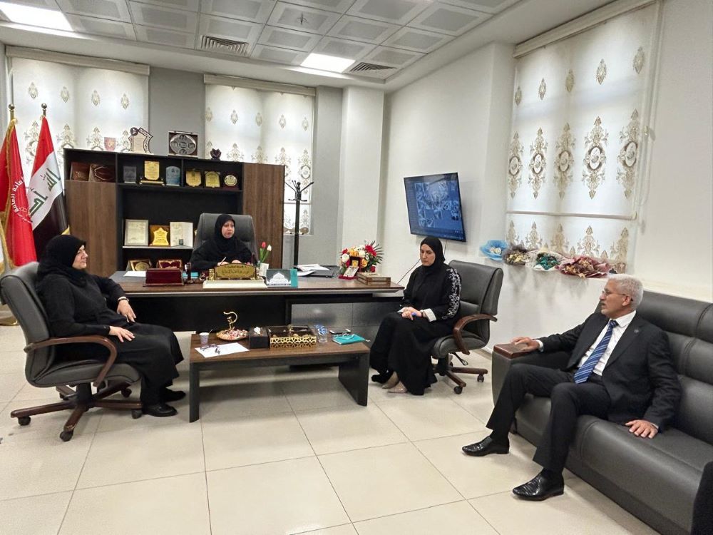 Meeting with Parents of Female Students at Faculty of Pharmacy